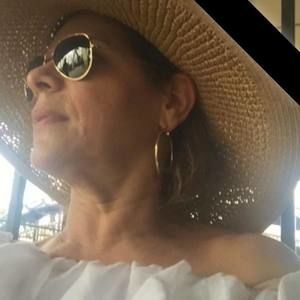 Meet your Posher, Ana